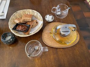 Il the at Ariana Restaurant in Hamburg