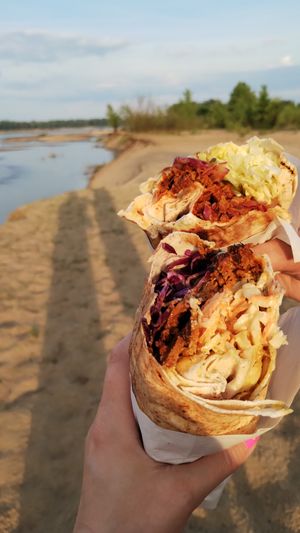 Polish and Lebanese seitan pita at Krowarzywa - Dzwonnicza in Warsaw