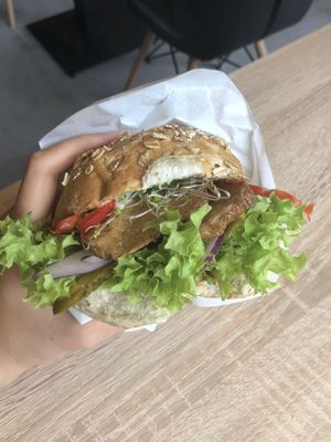 Tempeh burger at Krowarzywa - Dzwonnicza in Warsaw