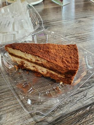 Vegan tiramisu at Mitasie in Lake Forest