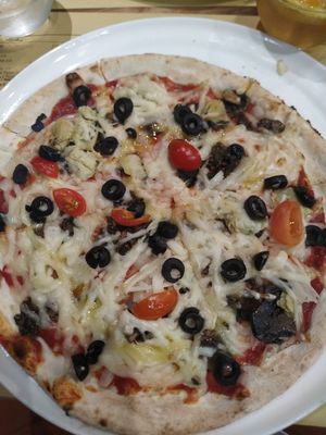 Pizza vegan at Il Fiume in Braga