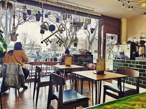 Warm and cosy feel with great staff at Lovelocks in Liverpool