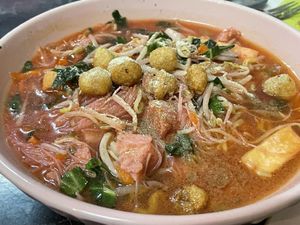 Yentafo noodles, 50 baht  at Nanping San in Nong Khai