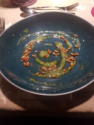 Soup inlays for a delicious zucchini soup at aufatmen in Leutasch