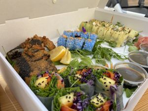 My €60 take away box  at Donna Vegana in Mallorca