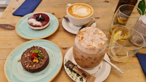 Dessert at Donna Vegana in Mallorca