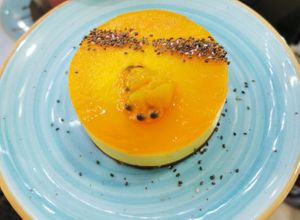 Mango-passion fruit at Donna Vegana in Mallorca