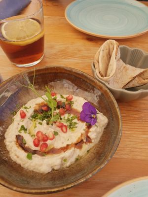  at Donna Vegana in Mallorca