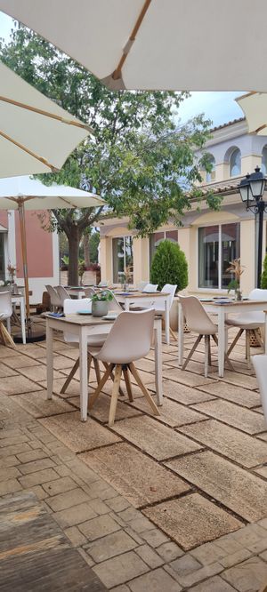 Outside tables  at Donna Vegana in Mallorca