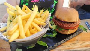 Burger at Donna Vegana in Mallorca