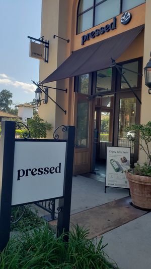 Street view at Pressed Juicery in Calabasas