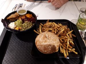 Mushroom Burger with fries / Aztec Bowl at Copper Branch in Strasbourg