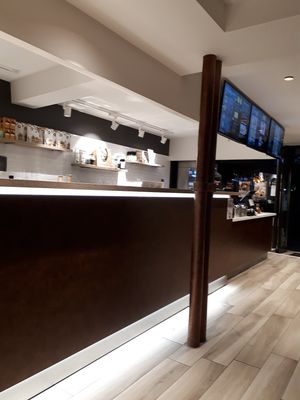 The counter at Copper Branch in Strasbourg