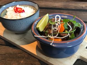 Vegan Bo Kho (vegan beef stew) served with rice at Eig&Wijs in Hilversum