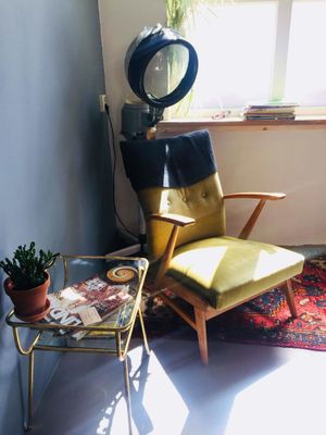 Natuurkapper custumor seat at Natuurkapper  in Meppel