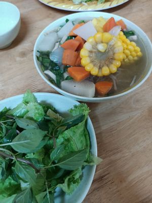Phở at Bo De Tam Bodhicitta in Da Nang