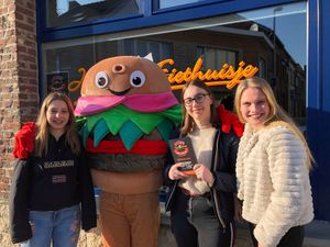 Launching campaign at Jorgen's Friethuisje in Tienen