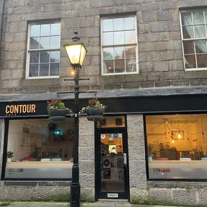 Sm at Contour Cafe in Aberdeen