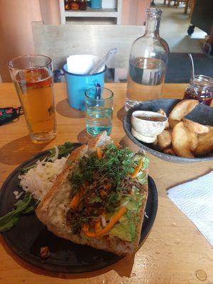 I actually ate here twice during my stay in Oaxaca - I highly recommend. Good vegan options and not too expensive considering how nice the place is. The Bahn-mi was delicious - and at Boulenc in Oaxaca