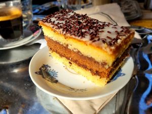 Neopolitan cake at Fox in Metz