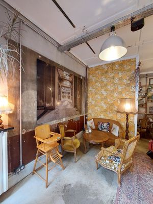 Inside at Fox in Metz