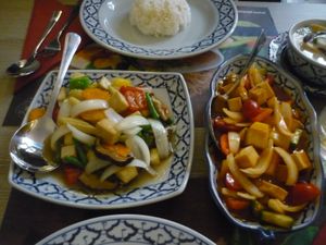 38.Pad Nam Man Hoi and 40.Pad Preaw Waan at Pinto Thai in Enschede