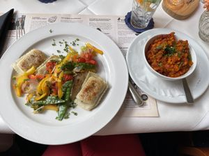 Vegane Dinkel-Maultaschen mit Hokkaido-“Gulasch"  at Grosser Kiepenkerl in Muenster