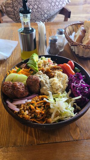 Fine Mamas Falafel bowl🤗 at Fine Mama in Marrakech