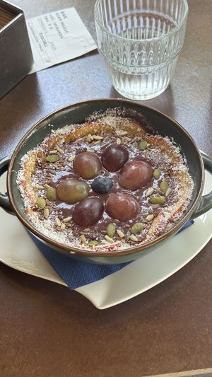 Vegan açai and yoghurt bowl  at Senso Unico in Olbia