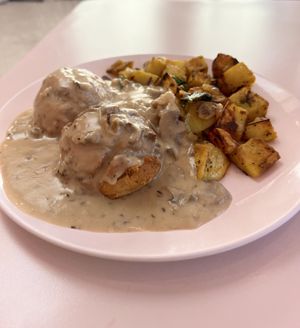 Biscuits and Gravy #Veganuary at Erin McKenna's Bakery in Santa Monica