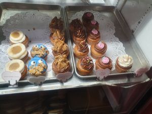 Cupcakes at Erin McKenna's Bakery in Santa Monica