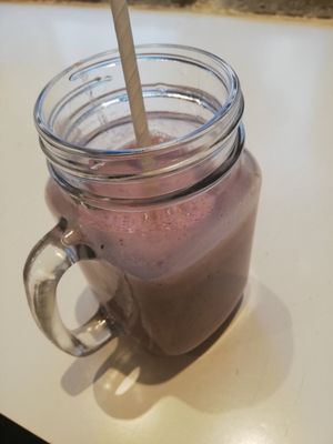 Winter smoothis at Copenhagen Coffee Lab - Piedade in Lisbon