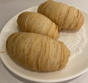 Pan fried turnip cake (flour, turnip) at M Garden Vegetarian 常悅素食 in Kowloon