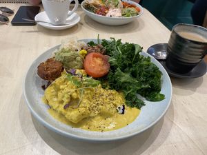 Vegan Big Breakfast and the Taco Bowl begins at Home Vegan Bar in Docklands