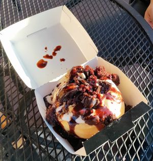 Show me the dough at Cinnaholic in Concord