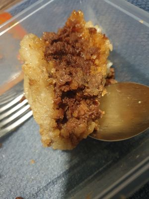 Had their nyona dumpling. Is nice and is full of ingredients. Will try out other flavours at Kang Su 康素 - Sims Dr in Central Singapore