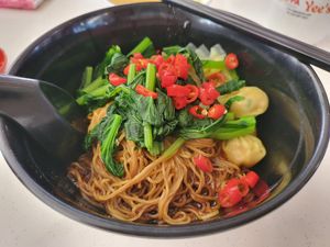  at Kang Su 康素 - Sims Dr in Central Singapore