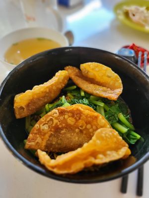  at Kang Su 康素 - Sims Dr in Central Singapore