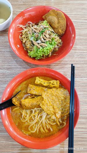 Bak Chor Mee and Laksa ❤️ - favourites 08/09/2024 at Kang Su 康素 - Sims Dr in Central Singapore