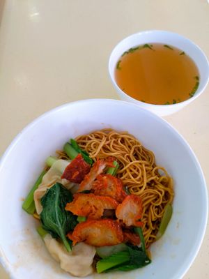 Wanton mee (Dry) at Kang Su 康素 - Sims Dr in Central Singapore
