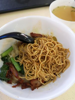 Wan tan mee at Kang Su 康素 - Sims Dr in Central Singapore