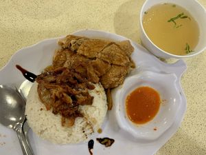 Nice taste chicken rice at Kang Su 康素 - Sims Dr in Central Singapore