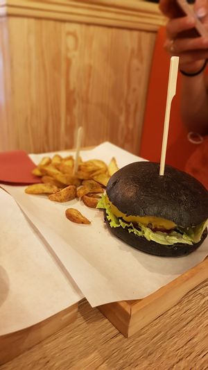 Gourmet burger at Gourmet Burger in Paris