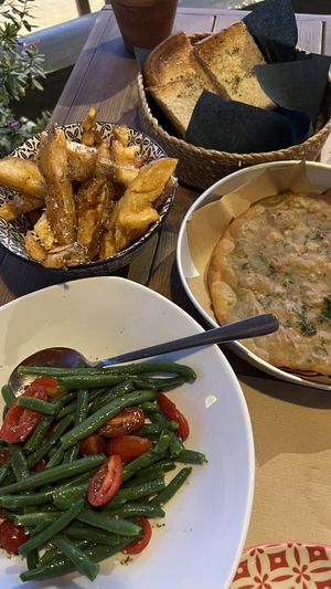 Green beans salad, potato’s, fennel pie   at Tohu in Naxos