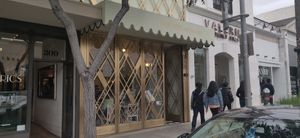 Outside at Ladurée in Beverly Hills