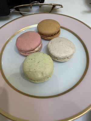 Macrons at Ladurée in Beverly Hills