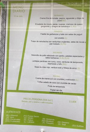 Lunch menu for 13,80€ (bread, starter, first course, 2nd, dessert and drink - e.g. wine) at Te Quiero Verde in Barcelona