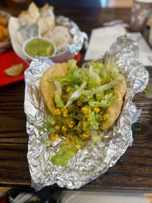 idaho love at Hungry Hippie Tacos in Grand Marais