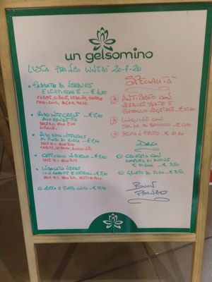Menu of the day (it was a Monday for lunch) at Un Gelsomino in Salerno
