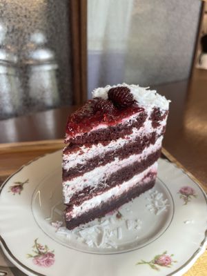 Not as good as previous cake  at Cafe La Moire in Jeonju